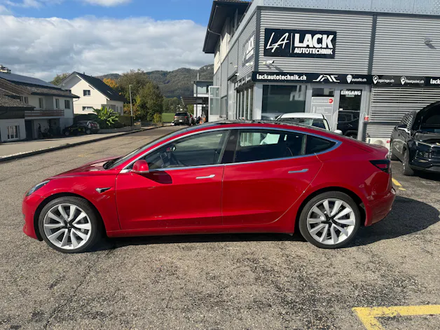 Tesla Model 3 Long Range Dual Motor AWD