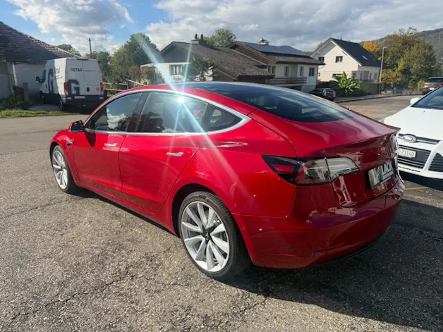 Tesla Model 3 Long Range Dual Motor AWD