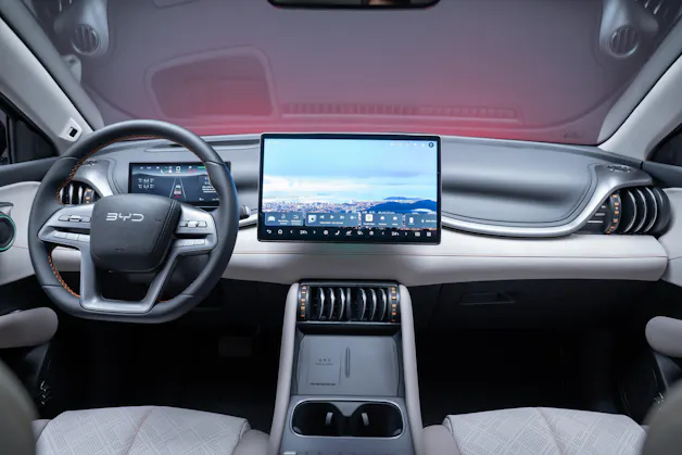 BYD Atto 3 EVO 74.8 kWh Excellence AWD / Head-Up / Panorama-Schiebedach / 360° Kamera