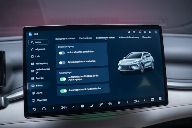 BYD Atto 3 EVO 74.8 kWh Excellence AWD / Head-Up / Panorama-Schiebedach / 360° Kamera