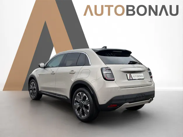 FIAT 600 1.2 Hybrid La Prima