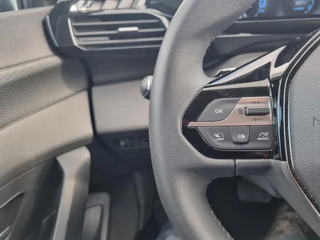 PEUGEOT 308 SW 1.2 Hybrid Style