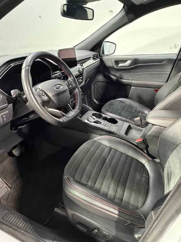 FORD Kuga 2.5 Plug-in Hybrid ST-Line X