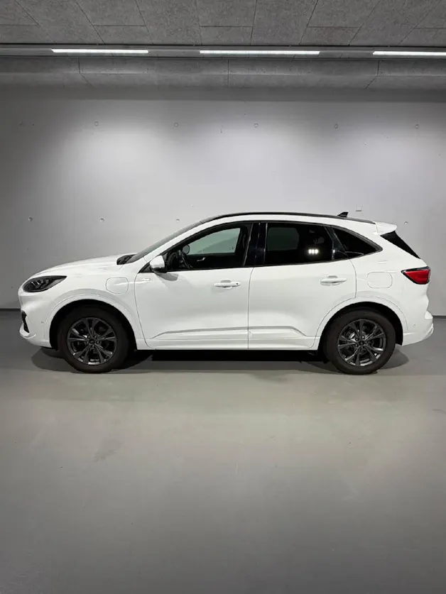FORD Kuga 2.5 Plug-in Hybrid ST-Line X