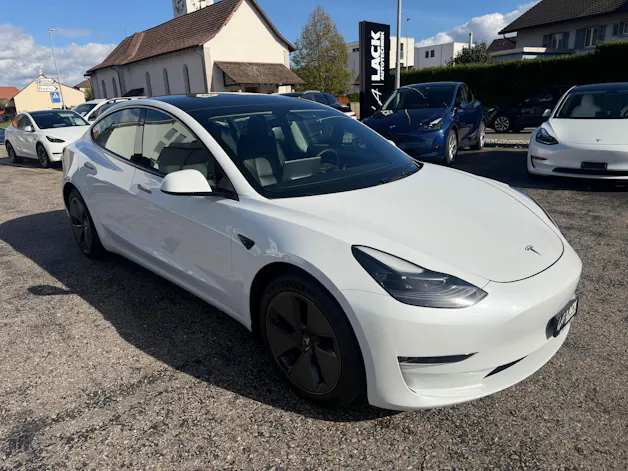Tesla Model 3 Long Range Dual Motor AWD