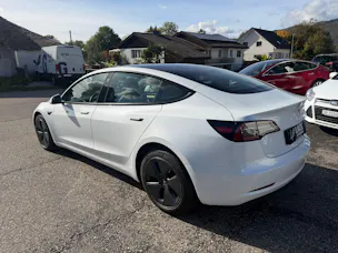 Tesla Model 3 Long Range Dual Motor AWD