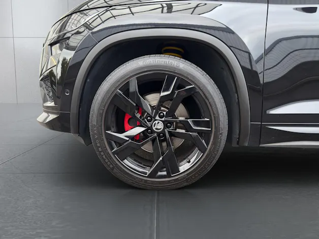 SKODA Kodiaq 2.0 TSI 4x4 RS