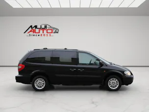 CHRYSLER Grand Voy. 2.8 CRD LX Automatic