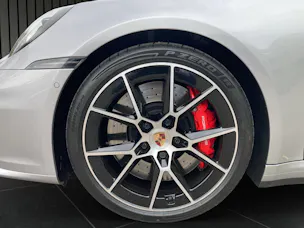 PORSCHE 911 Carrera S