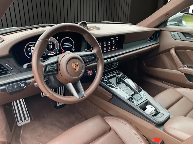 PORSCHE 911 Carrera S