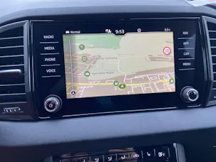 SKODA Karoq 1.5 TSi SportLine DSG-Automat