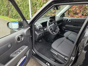 HYUNDAI Inster 49kWh Amplia