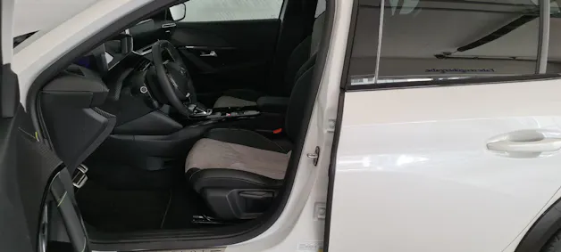 PEUGEOT 208 Elektrik GT Pack