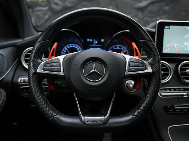 MERCEDES-BENZ GLC Coupé 43 AMG 4Matic 9G-Tronic *CH Fahrzeug*Head Up*Panorama*360° Kamera*