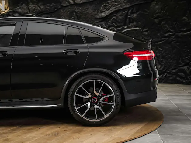 MERCEDES-BENZ GLC Coupé 43 AMG 4Matic 9G-Tronic *CH Fahrzeug*Head Up*Panorama*360° Kamera*