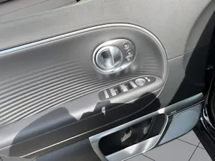 HYUNDAI Ioniq 9 110kWh Vertex 4WD