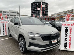 SKODA Karoq 1.5 TSi SportLine DSG-Automat