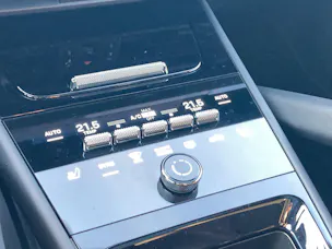 PORSCHE Cayenne GTS
