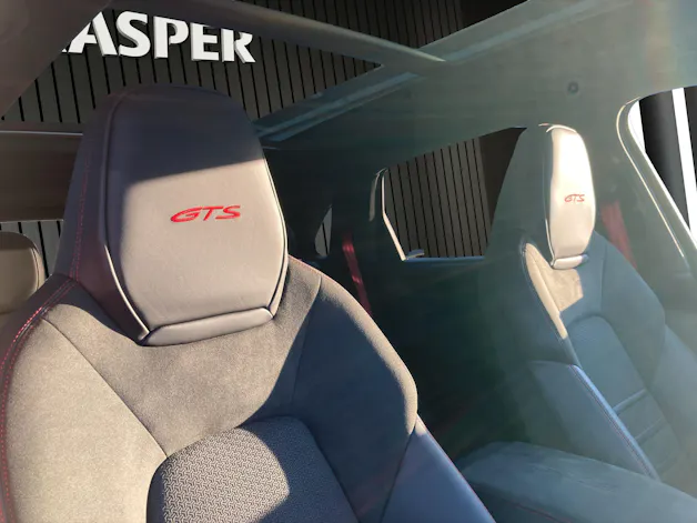 PORSCHE Cayenne GTS