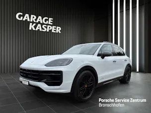 PORSCHE Cayenne GTS