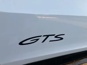 PORSCHE Cayenne GTS