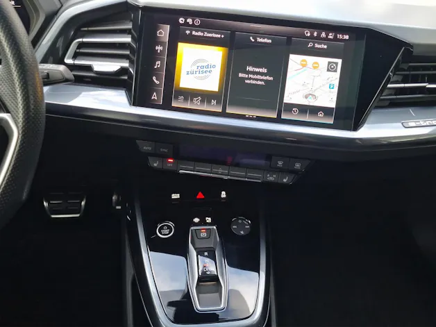 AUDI Q4 e-tron 45 quattro
