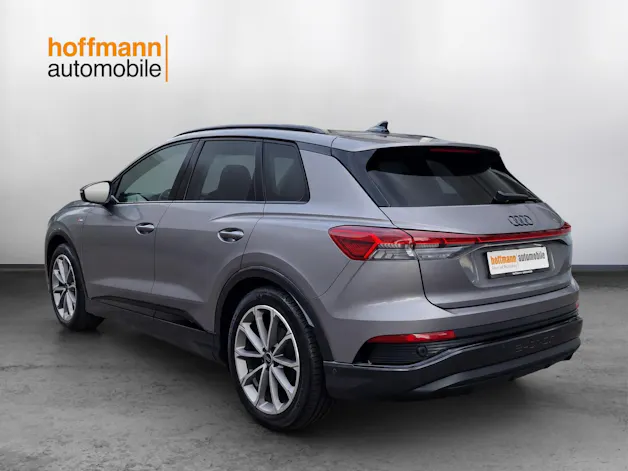AUDI Q4 e-tron 45 quattro