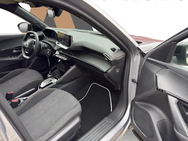 PEUGEOT 2008 1.2 Hybrid 145 Style