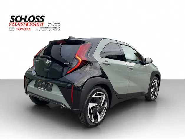 Toyota Aygo X 1.5 VVT-i HSD Style