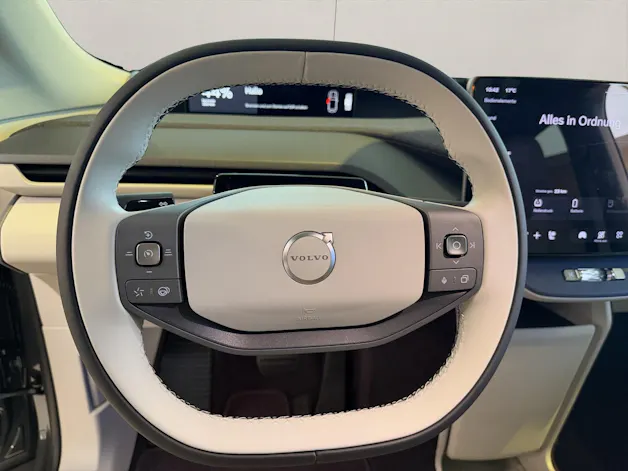VOLVO EX60 P10 Ultra AWD