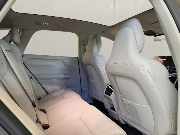 VOLVO EX60 P10 Ultra AWD
