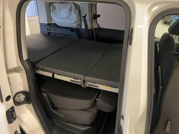 VW Caddy 1.5 TSI California DSG