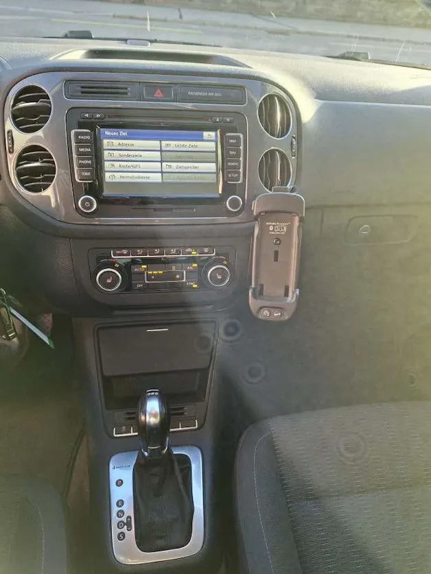 VW Tiguan 2.0 TDI BMT Sport & St. DSG