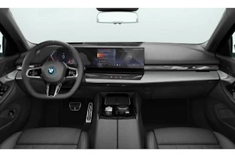 https://vehicle.imgix.net/4537572/cdd18b83-3442-410b-a9af-331b18341893.jpg