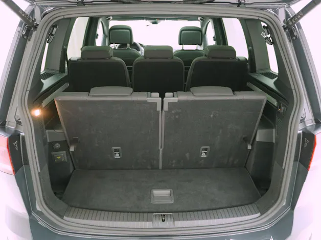 VW Touran 1.5 TSI DSG R-Line Black Style