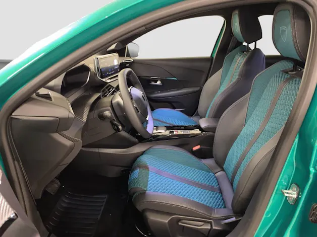 PEUGEOT 208 1.2 Hybrid Allure ENVY