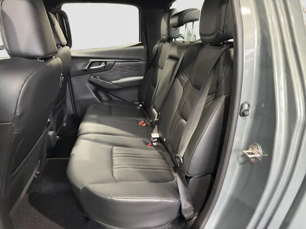 ISUZU D-Max Crew Pick-up 2.2 DDi Nitro Sport 4x4