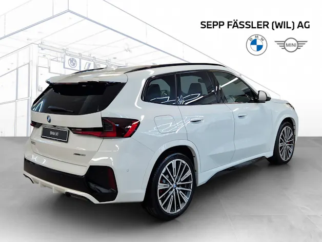 BMW iX1 xDrive30 M Sport Pro