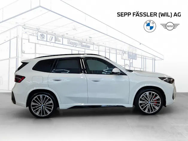 BMW iX1 xDrive30 M Sport Pro