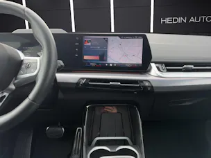 BMW X1 U11 23i xDrive paddles
