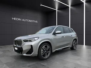 BMW X1 U11 23i xDrive paddles