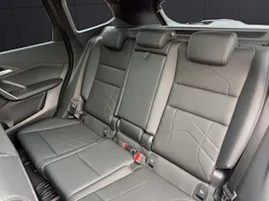 BMW X1 U11 23i xDrive paddles