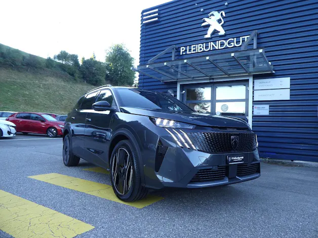 PEUGEOT 5008 1.6 PHEV 225 GT Exclusive