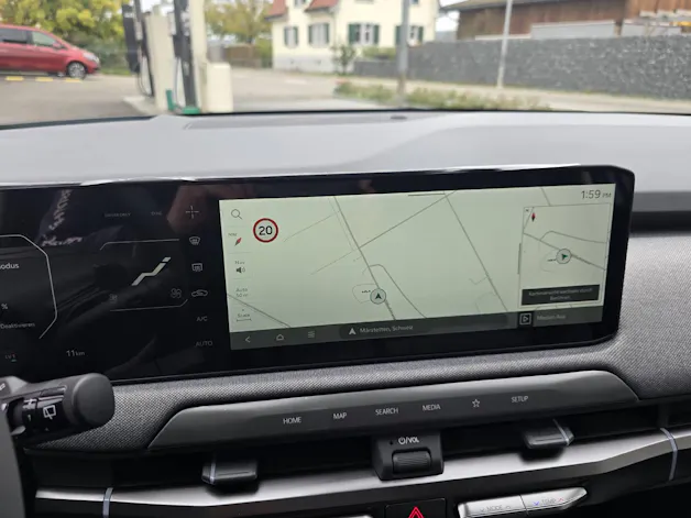 Kia EV3 81 kWh Earth+