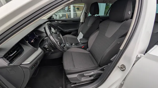 SKODA Octavia Combi 2.0 TDI Ambition 4x4 DSG
