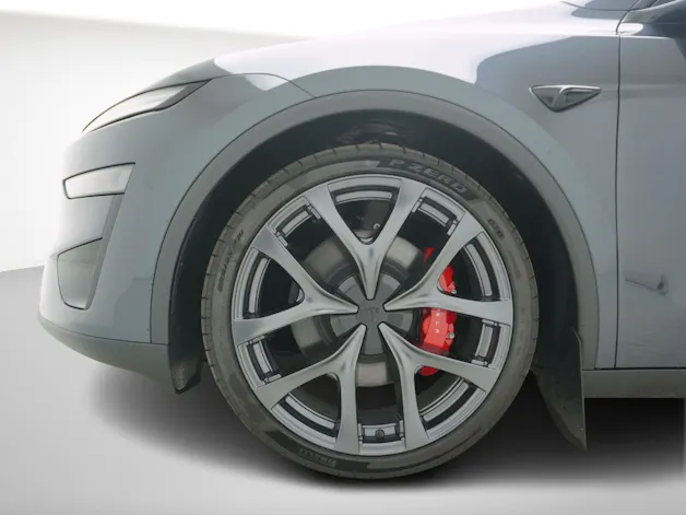 Tesla Model Y Performance AWD