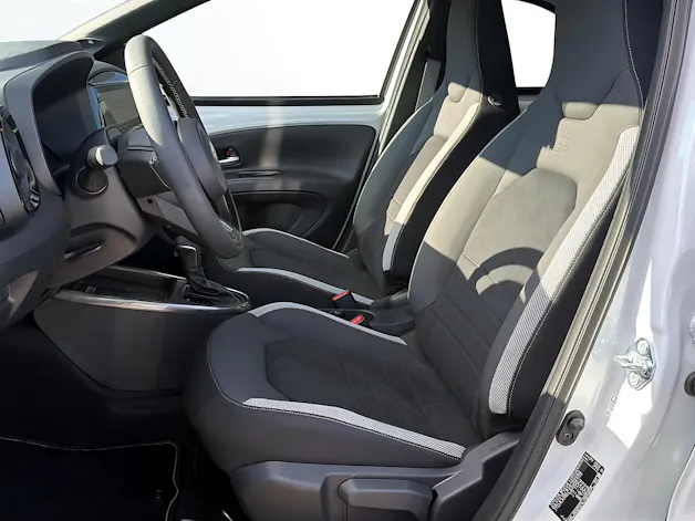 Toyota Aygo X 1.5 VVT-i HSD GR Sport