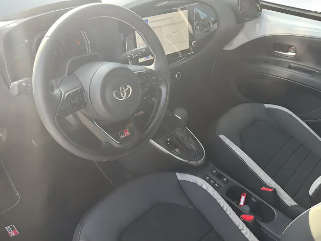 Toyota Aygo X 1.5 VVT-i HSD GR Sport