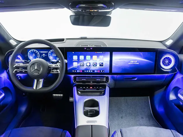 MERCEDES-BENZ CLA-Klasse C174 CLA 350 AMG Line 4matic