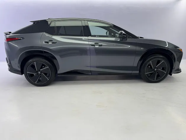 Lexus RZ 550e F Sport AWD